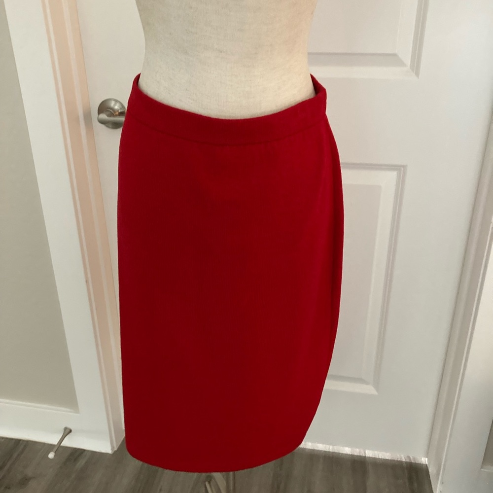Vintage St.John True Red Knit Pencil Skirt 10 $395 - Picture 2 of 4